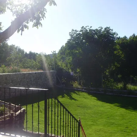 Casa Tres Nogales * Castroserna de Arriba