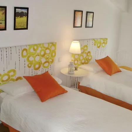 Casa Tres Nogales